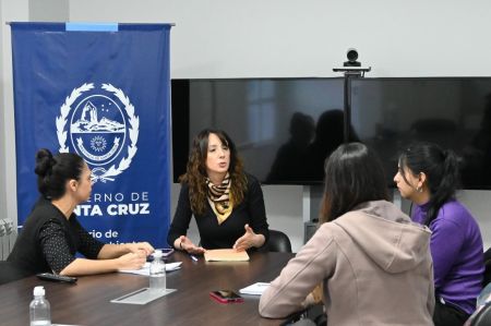 Salud fortalece el trabajo en red para abordar los consumos problemáticos