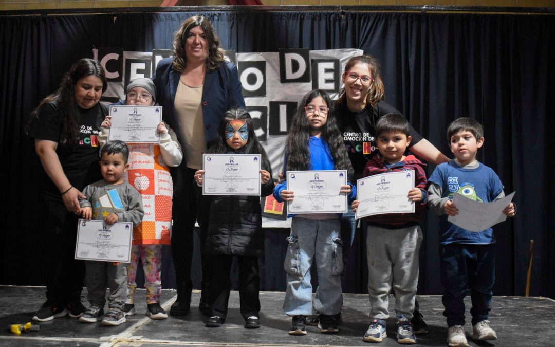 El Centro de Promoción de Derechos Municipal festejó el cierre del primer semestre con el gimnasio 17 de Octubre repleto de vecinos y vecinas