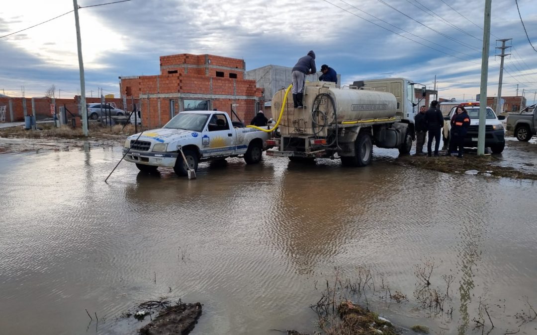 Municipio realiza trabajos para evitar anegamientos por el deshielo