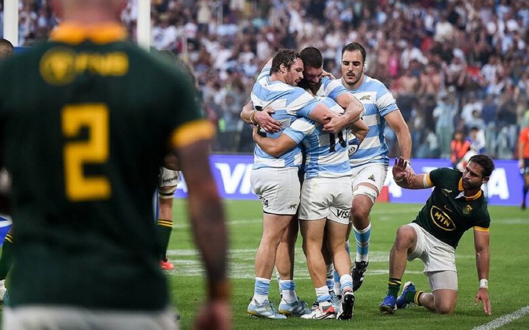 TRIUNFAZO DE LOS PUMAS, VENCIERON AL CAMPEÓN DEL MUNDO SUDÁFRICA Y SUEÑAN CON EL TÍTULO DEL RUGBY CHAMPIONSHIP