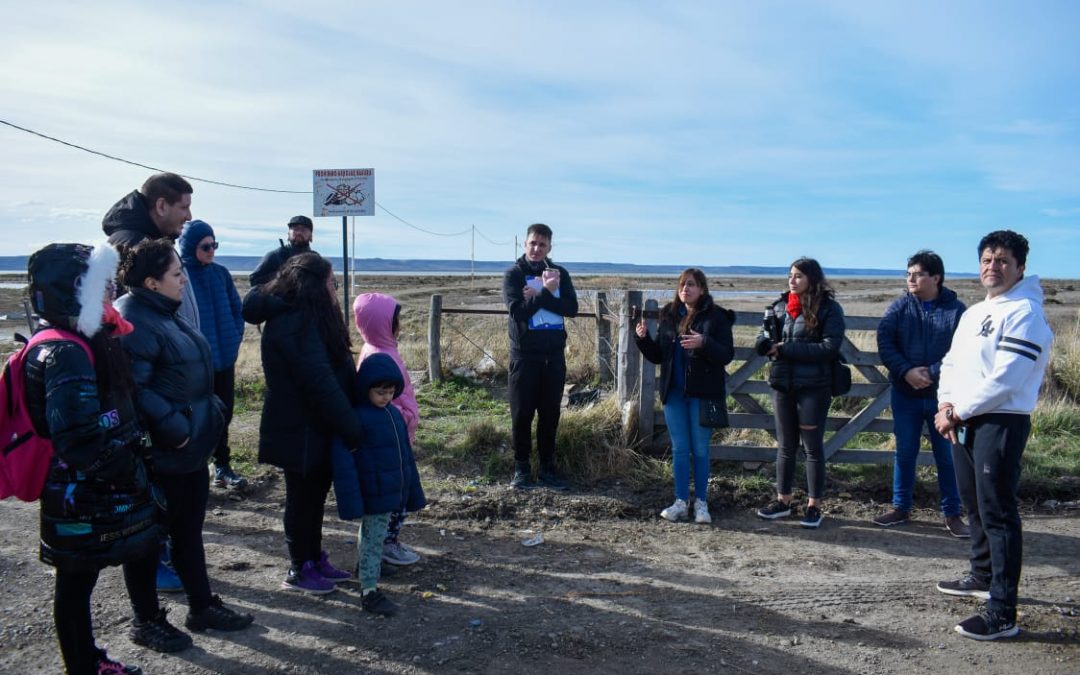 Turismo: Vecinos y Vecinas visitaron la Playa de Vidrio de Río Gallegos